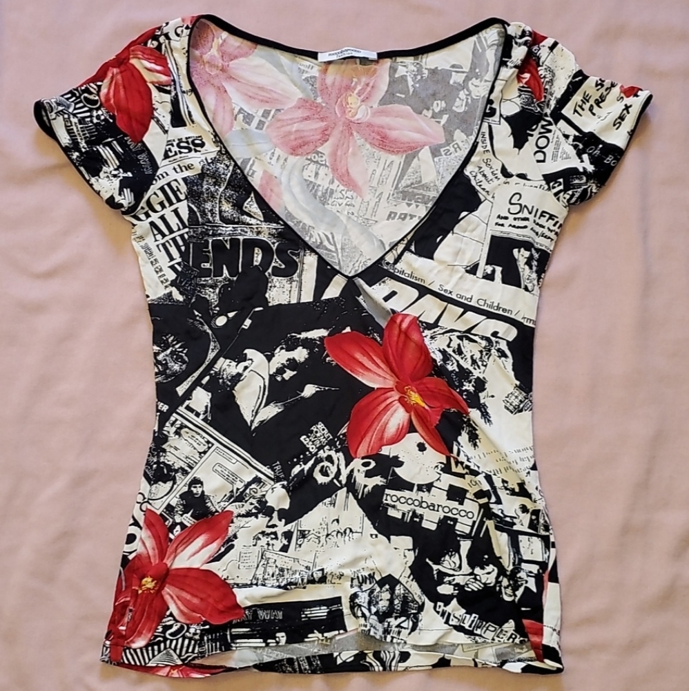 Roccobarocco Designer  Newspaper Print top!
